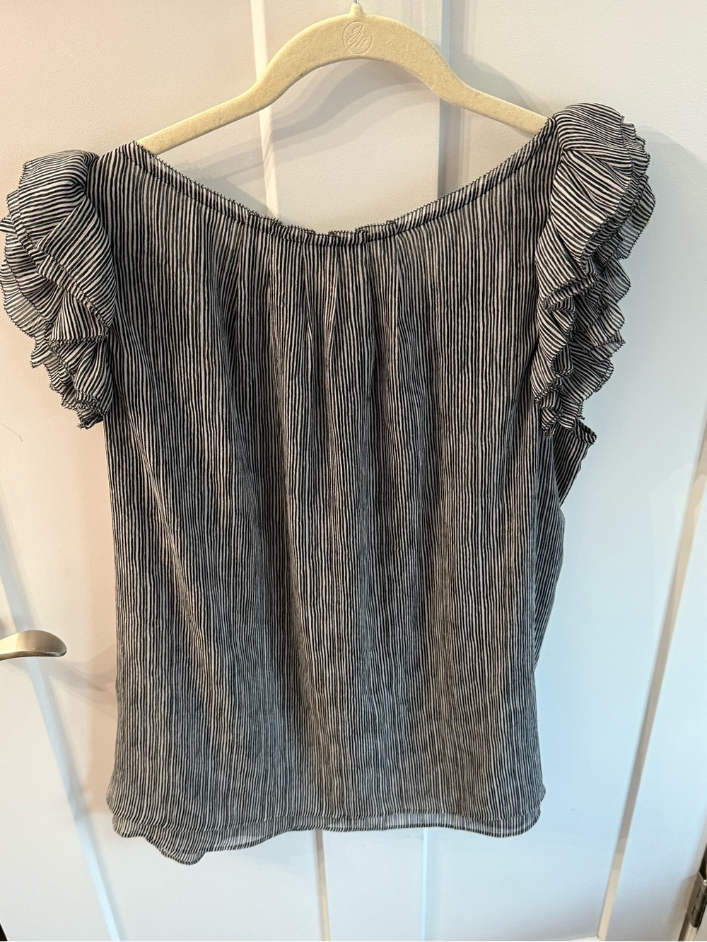 Banana Republic Black‎ & White Pinstripe Ruffle-Sleeve Top - Picture 4 of 4